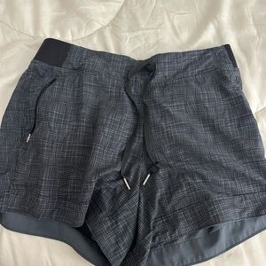 Calia Grey athletic shorts with zipper pockets